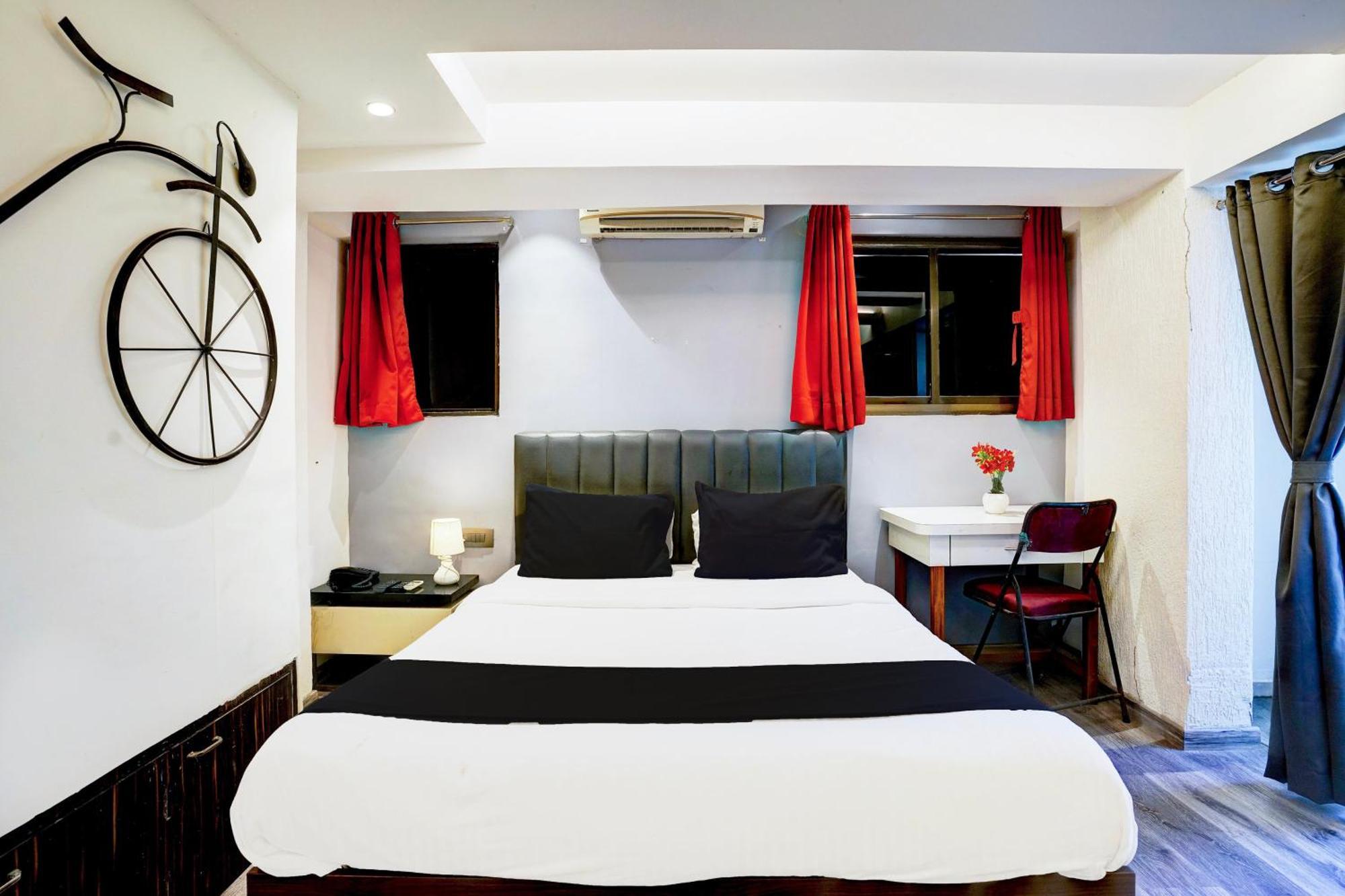 Super Hotel O Seawoods Near Palm Beach Road Formerly Sai Roop 나비뭄바이 외부 사진